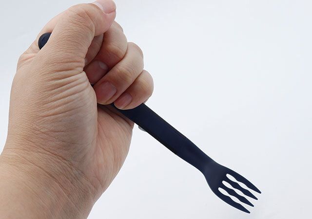 ダイソーの食べやすい フォークは持ちやすい