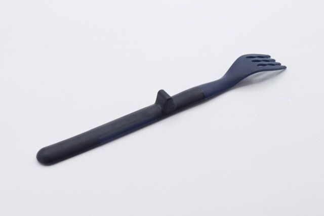 ダイソーの食べやすい フォークのすべり止め