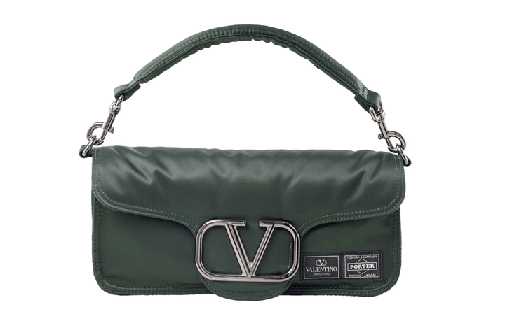 〈ヴァレンティノ ガラヴァーニ〉 / 〈ポーター〉のバッグ