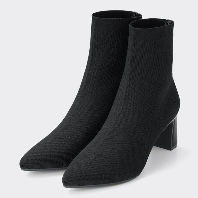 GUの値下げブーツ