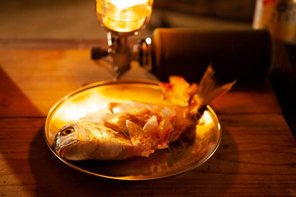 これぞおやじキャンプ飯！淡路島の絶品食材で海沿いキャンプ