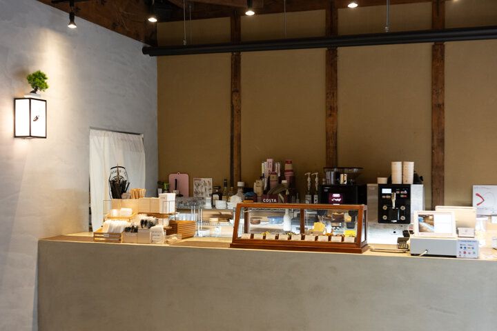 城崎温泉で足湯とさつまいもスイーツを一緒に楽しめる♪「お芋とカヌレ 城崎足湯カフェ」