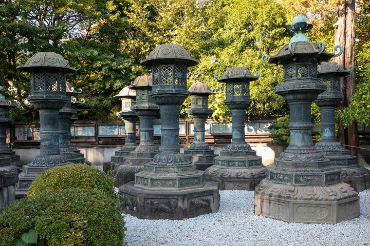 龍やパンダのお守りから月替わりの御朱印まで、心くすぐる授与品がいっぱいの「上野東照宮」へ