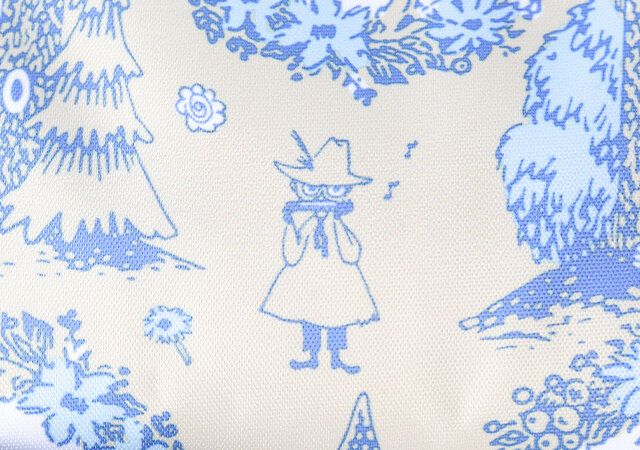 ムーミン×キッピスのポーチの総柄