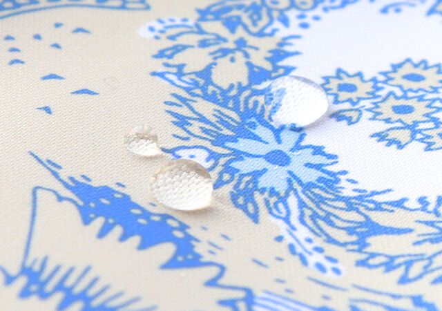 ポーチのはっ水加工生地