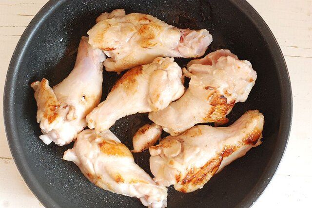 マーマレードチキン レシピ 手羽元を焼く