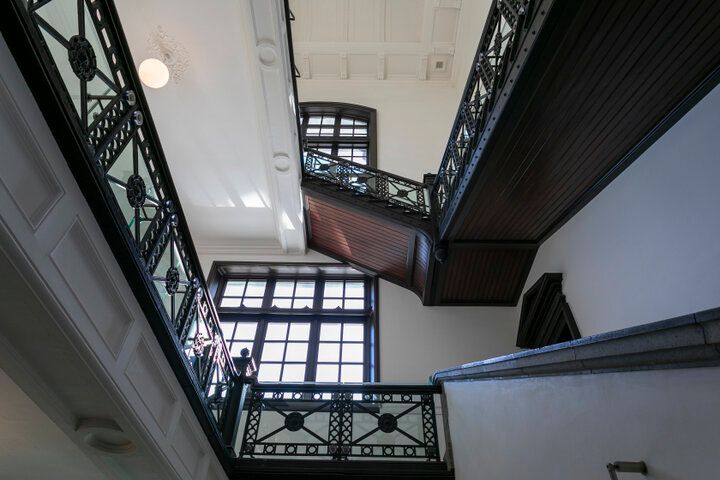 明治のルネッサンス様式と現代建築が融合する上野「国際子ども図書館」でクラシカルな建築に浸る