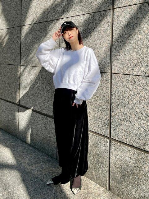 大人におすすめのスウェットコーデ