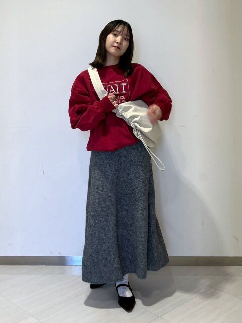 大人におすすめのスウェットコーデ