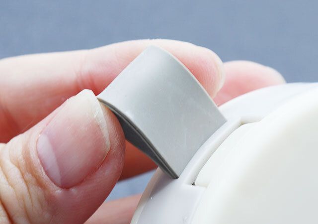 ダイソーの丸型ピルケースはループが付いているのが特徴