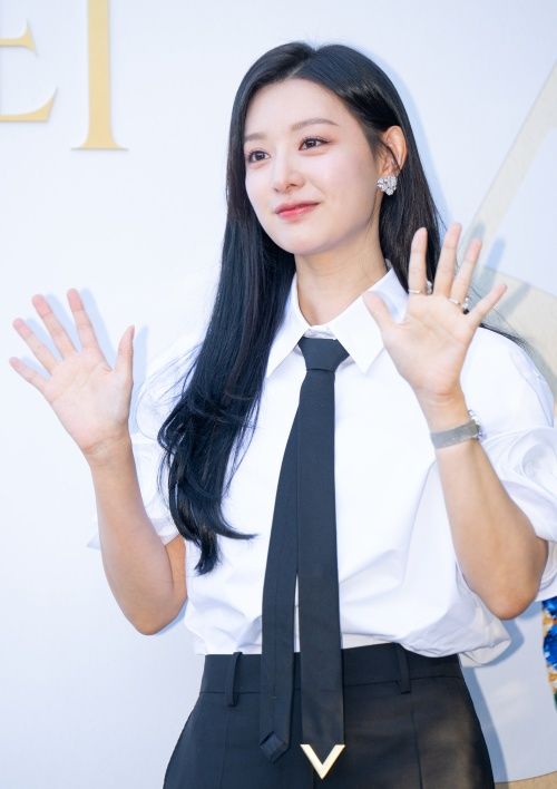 キム・ジウォン