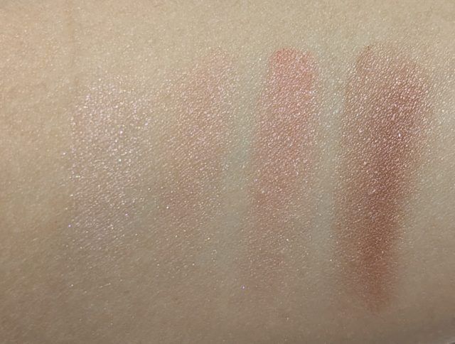 KATEアイシャドウの写真