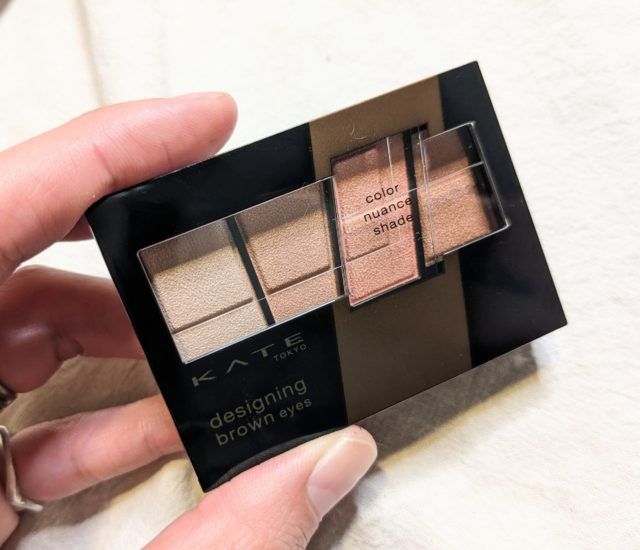 KATEアイシャドウの写真