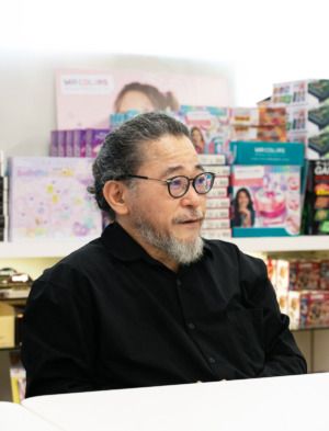 知恵の輪作家、アキオ・ヤマモト