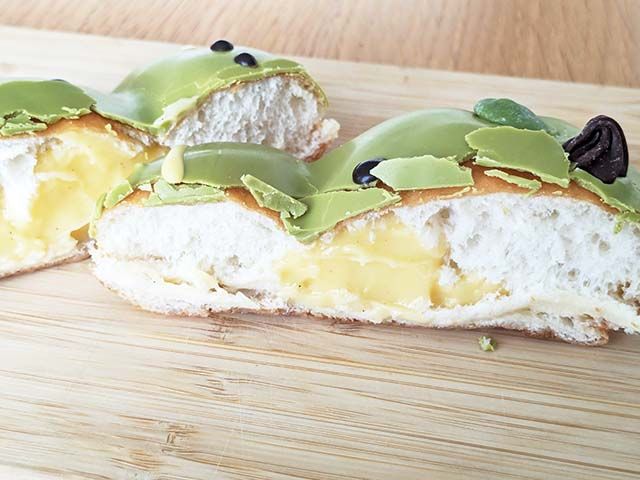 「ドラゴン カスタード」の断面