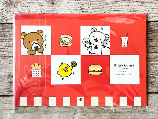 裏面にも、リラックマやキイロイトリ、コリラックマなどが