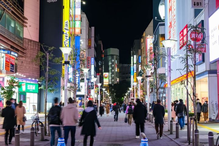24時を過ぎても池袋駅から電車で帰れる「家賃相場が安い駅」は？