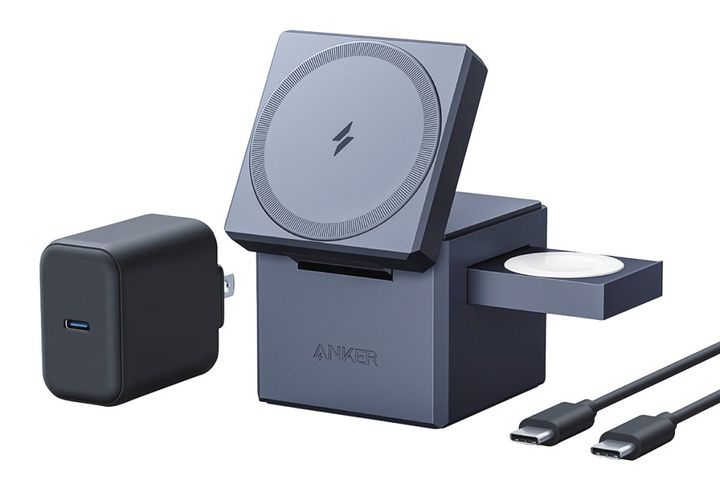 〈アンカー・ジャパン〉のAnker 3-in-1 Cube with MagSafe 