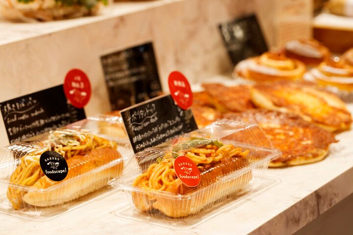 厚切りトーストと日替わりの野菜スープをランチに。ベーカリーカフェ「foodscape! BAKERY 北浜」