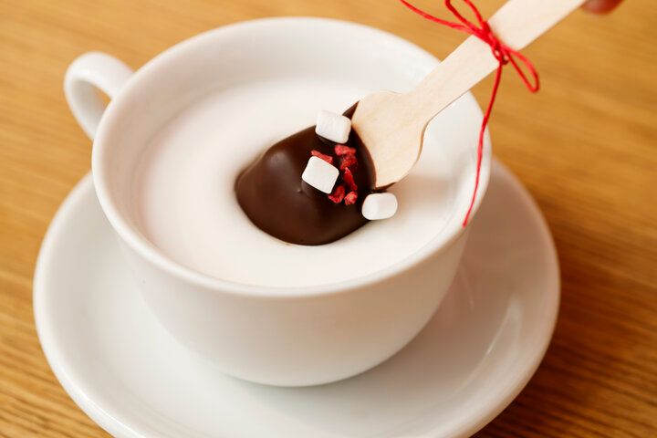 厚切りトーストと日替わりの野菜スープをランチに。ベーカリーカフェ「foodscape! BAKERY 北浜」