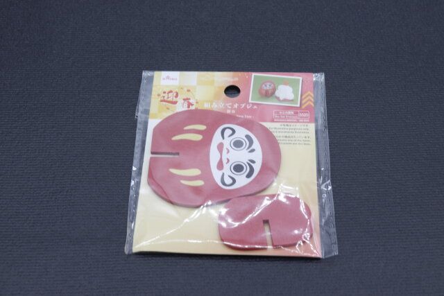 ダイソーの100円組み立てオブジェ