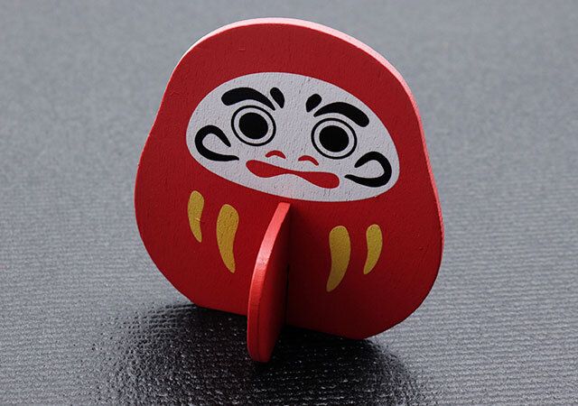 ダイソーのだるまの組み立てオブジェが可愛い