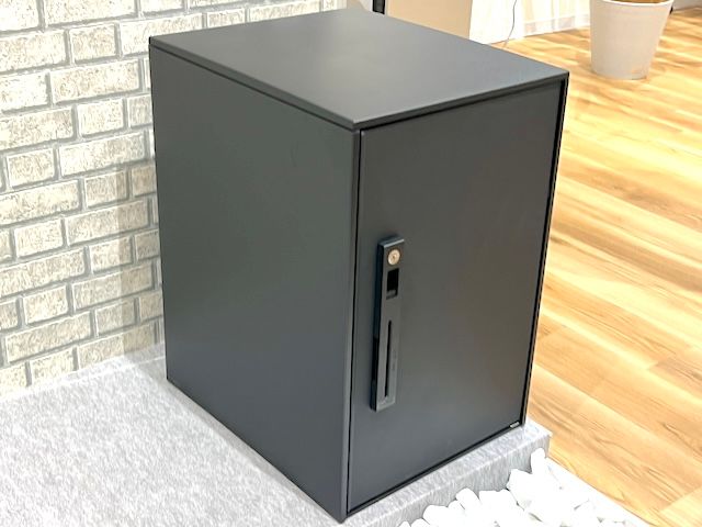 「宅配ボックス コンボライト」