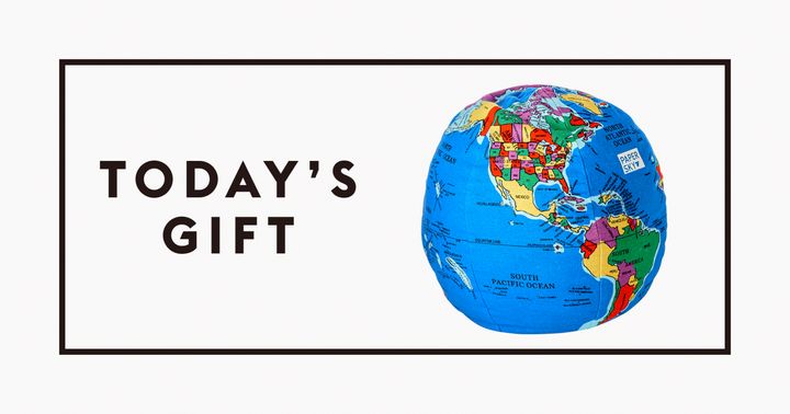 〈PAPERSKY TOOLS〉の地球儀クッション