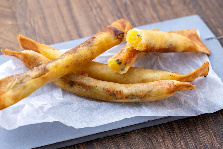 栗きんとん×ブルーチーズの春巻き