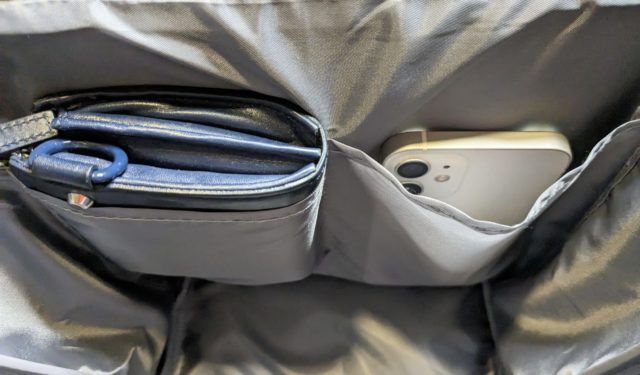 内ポケットのアップ