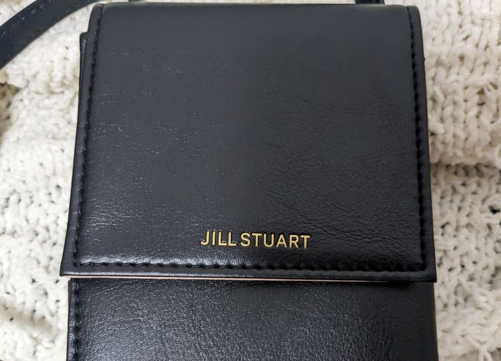 ジル・スチュアート