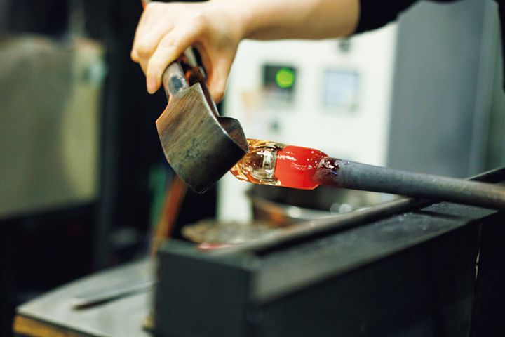 台北〈林靖蓉〉製作作業の様子