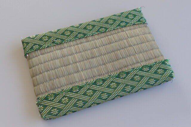 ダイソーのミニたたみ