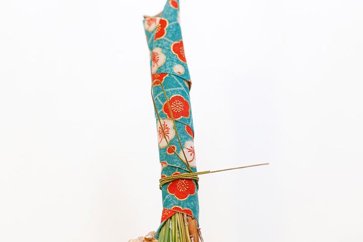 お正月のプチプラ玄関飾り