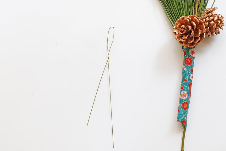 お正月のプチプラ玄関飾り