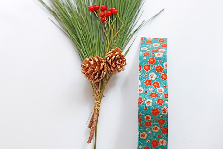 お正月のプチプラ玄関飾り