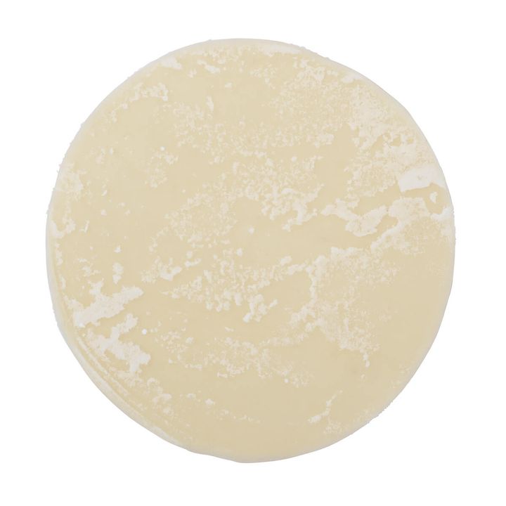 〈邦栄堂製麺〉の餃子の皮