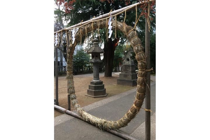 「大晦日」〜「三が日」実践したい開運アクション1：大晦日は神社で半年分の厄を払う