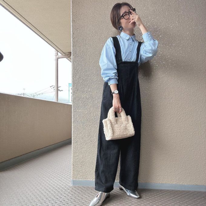 パールボタンシャツ×Availのブラックの「デニムサス付きパンツ」