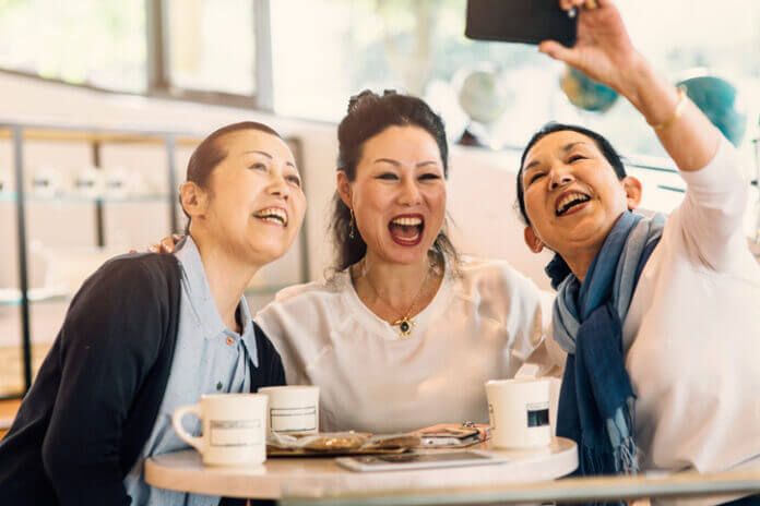 綺麗なのに残念。おばさんと思われてしまう8つの特徴