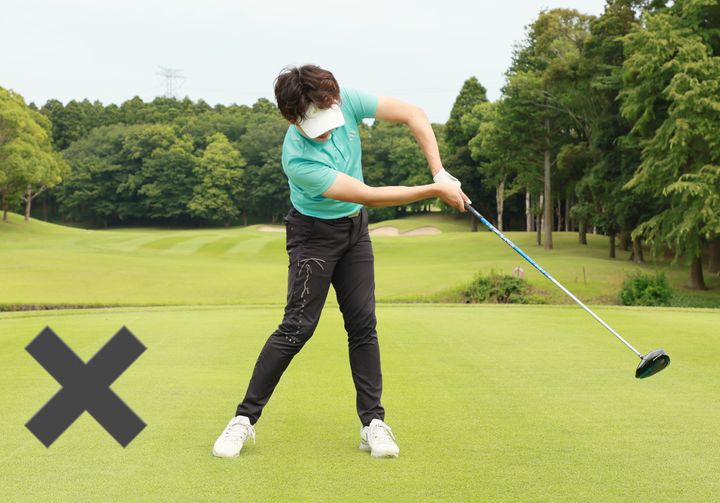 ラウンド中に“絶対NGなこと”3選！ゴルフコーチが解説「真っすぐを意識すると…」