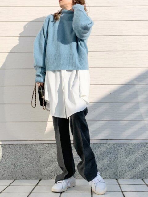 冬のカラーニットコーデ