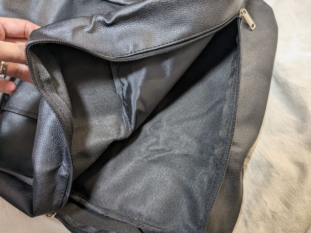 ボストンバッグ