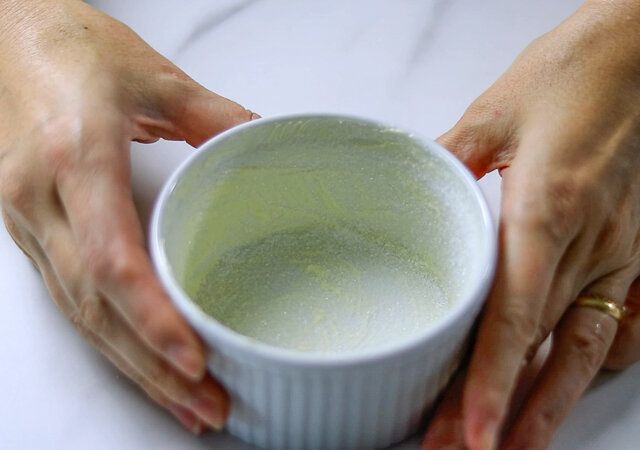 チョコレートスフレ レシピ 型の下準備