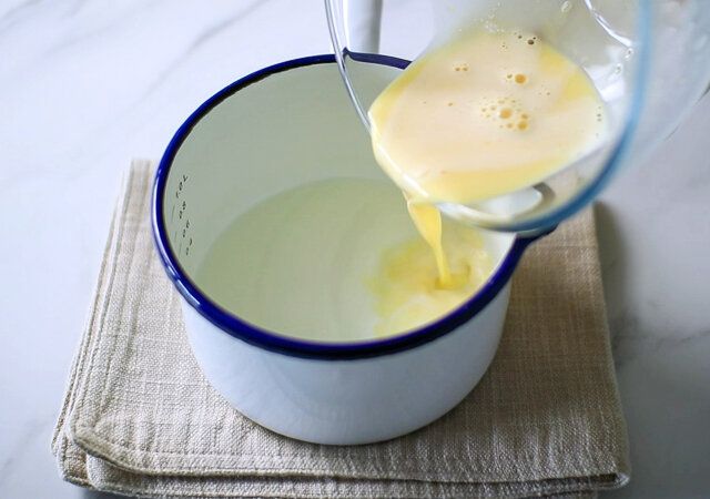 チョコレートスフレ レシピ 生地を作る