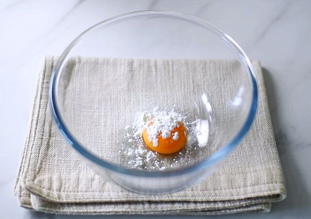 チョコレートスフレ レシピ 生地を作る