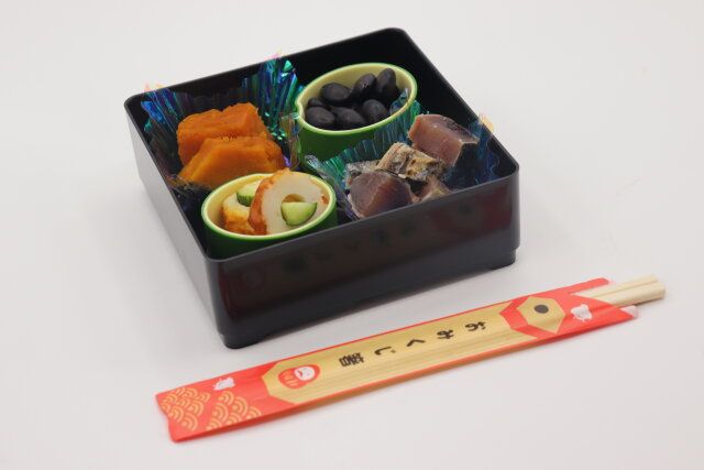 お正月にも使えるおみくじ付きの割り箸