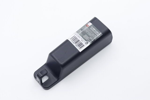 ダイソーのフック付ペンポケット