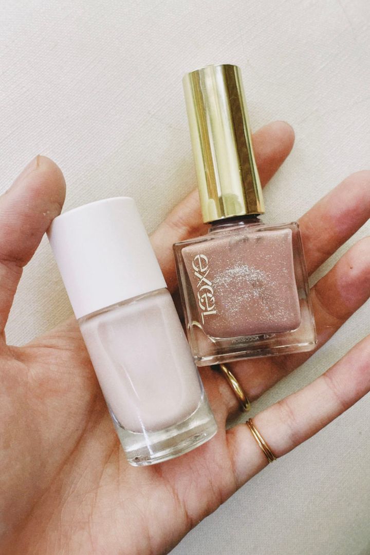 冬ネイル2024！冬の指先にまとう単色ネイル12選【ささやかですてきなもの まとめ 大谷有紀】