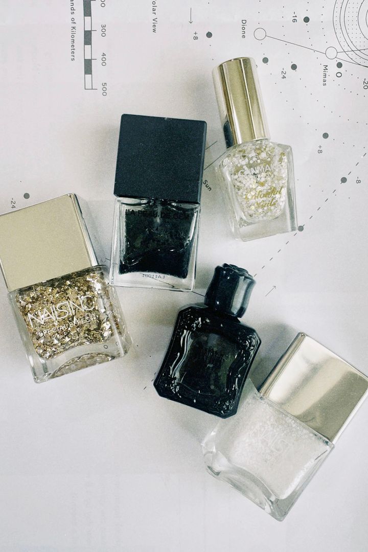 冬ネイル2024！冬の指先にまとう単色ネイル12選【ささやかですてきなもの まとめ 大谷有紀】